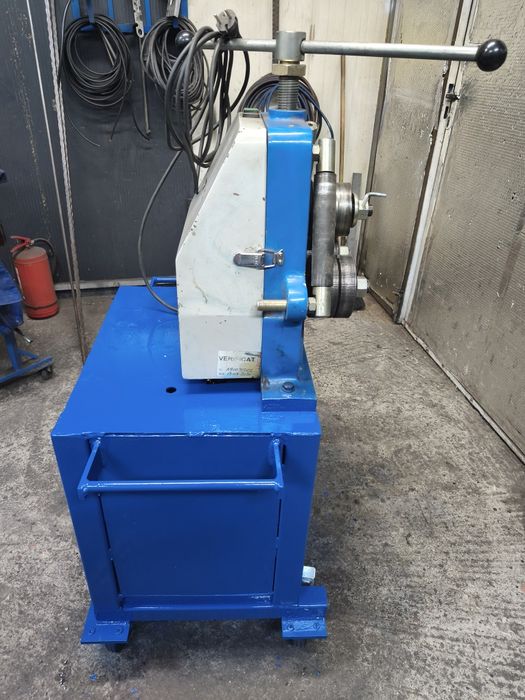 Mașină roluit teava