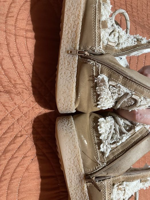 Ghete Zara fetite 31 utilizate, conditii bune