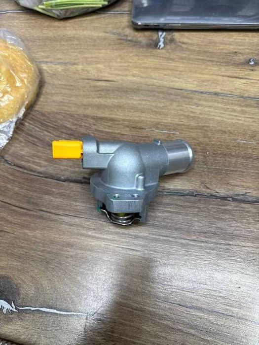 Термостат в сборе для Чанган ЮниК