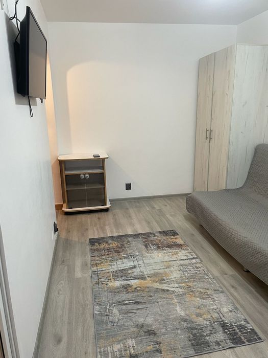 Închiriez garsonieră metrou Drumul Taberei