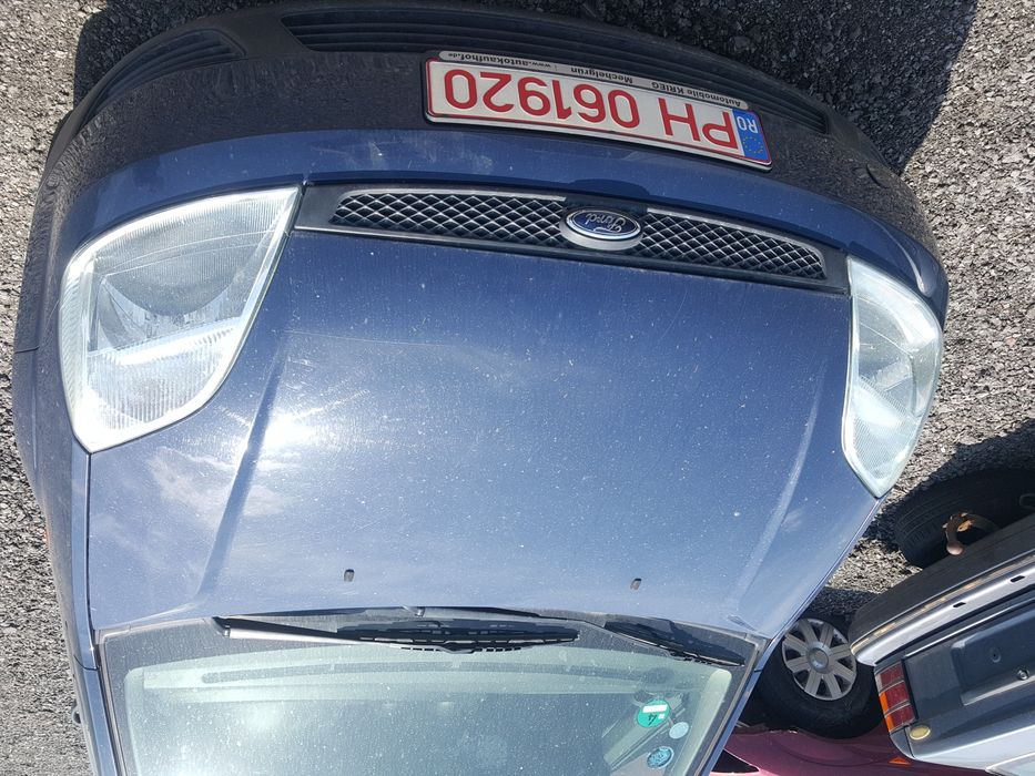 Bara fata,capota,trager,far,radiator,aripa,Ford Fiesta