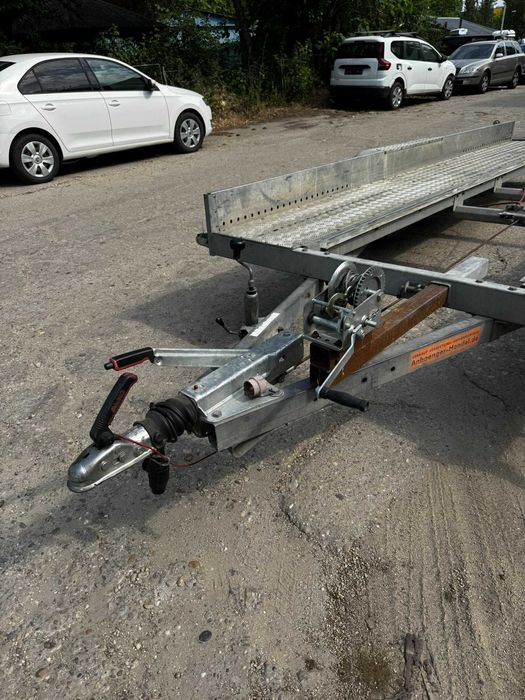 Inchiriez/inchiriere platforma auto 2000 kg, masa proprie 335 kg!