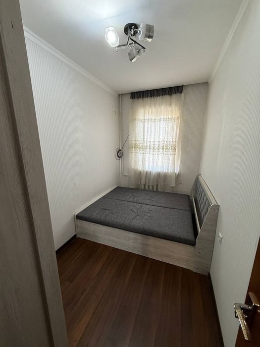 Продаю квартиру в Мирза Улугбекском районе 3х комнатнаю