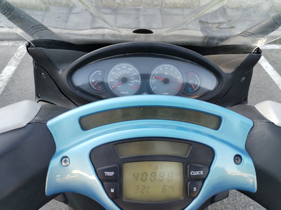 Piaggio x9 180 cm³
