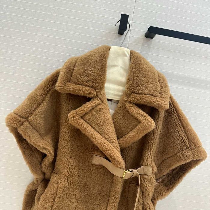 Jacheta Max Mara - calitate premium prezentare completa