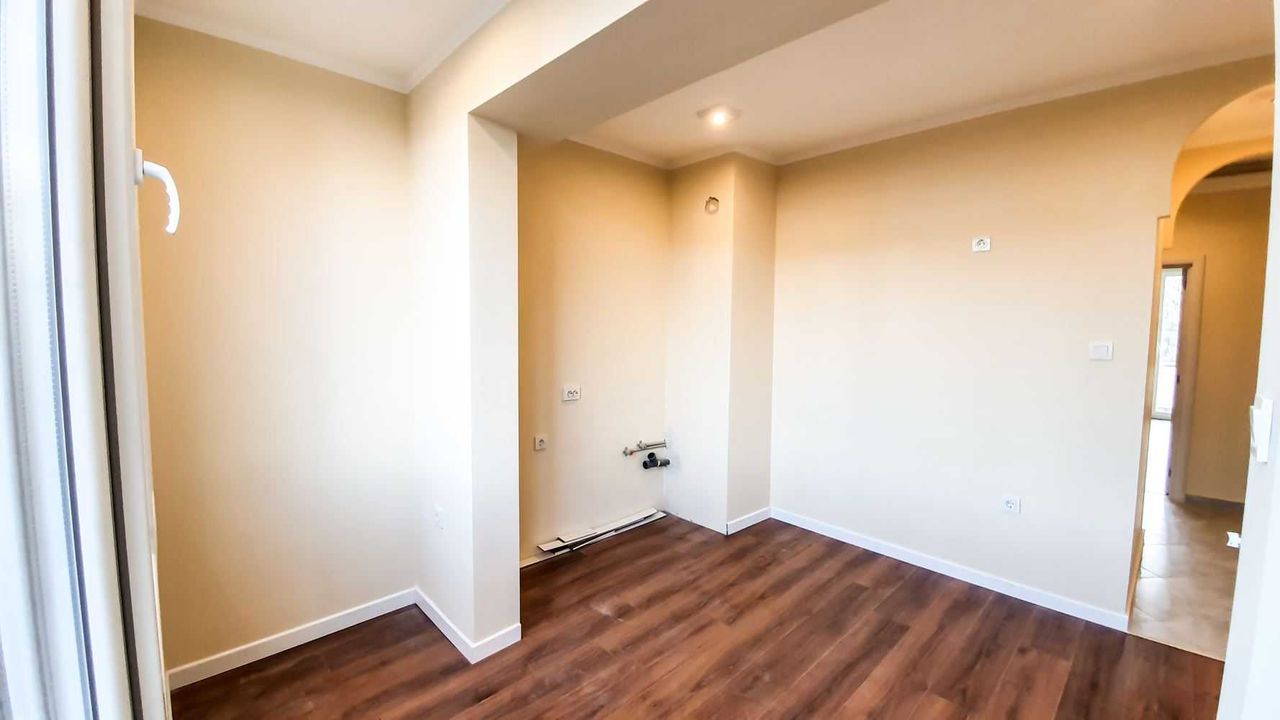 Продава се Тристаен апартамент в София, Витоша - 105 кв.м за 1572 €/кв.м - Снимка #3