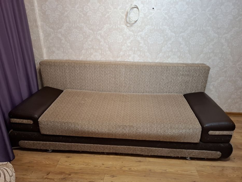 Продам диван б/у