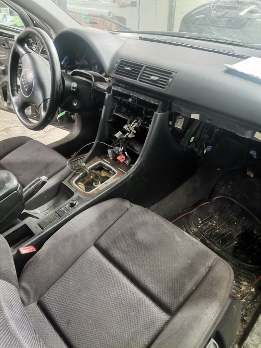 Ауди А4 Б6 3.0  quattro на части