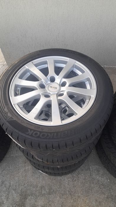 Jante BMW  , Hankook 205/55 R 16 , ET31
5×120 , preț 1250 RON