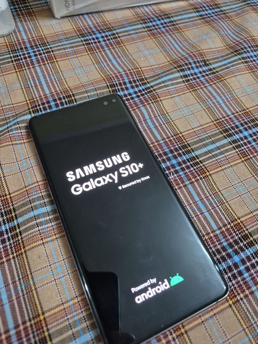 Samsung Galaxy S10+ 512 GB ceramic
