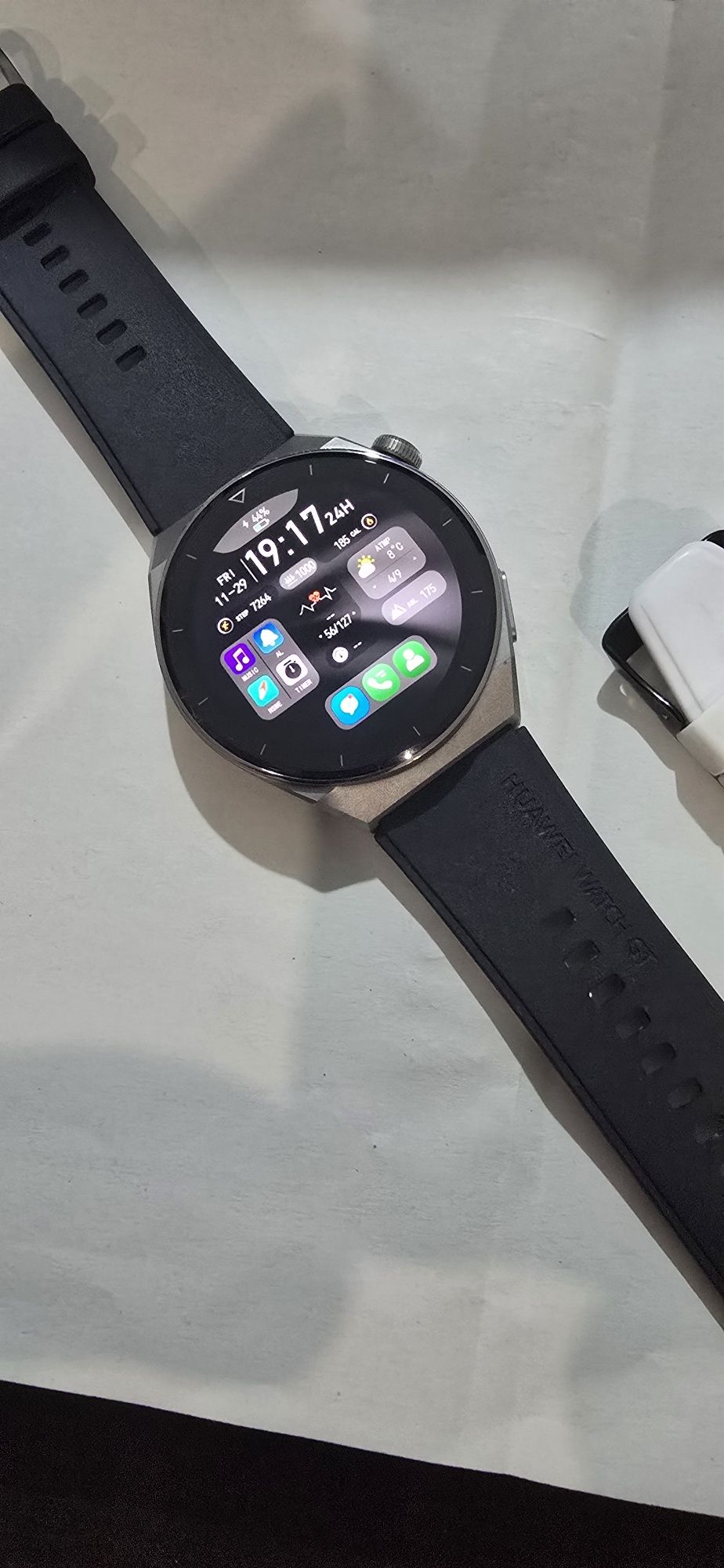 Продавам Huawei Watch GT 3 PRO