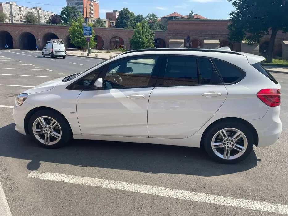 BMW seria 2  218D Activ Sport Tourer