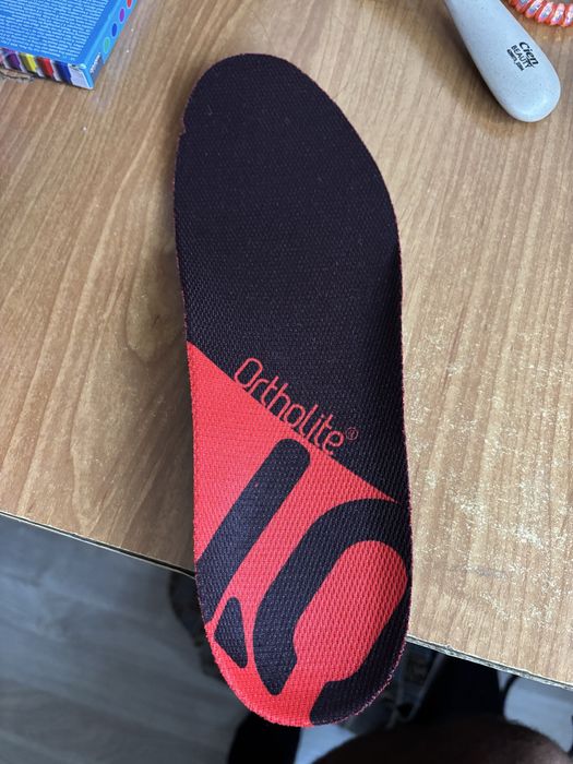 Pantofi de ciclizm 44