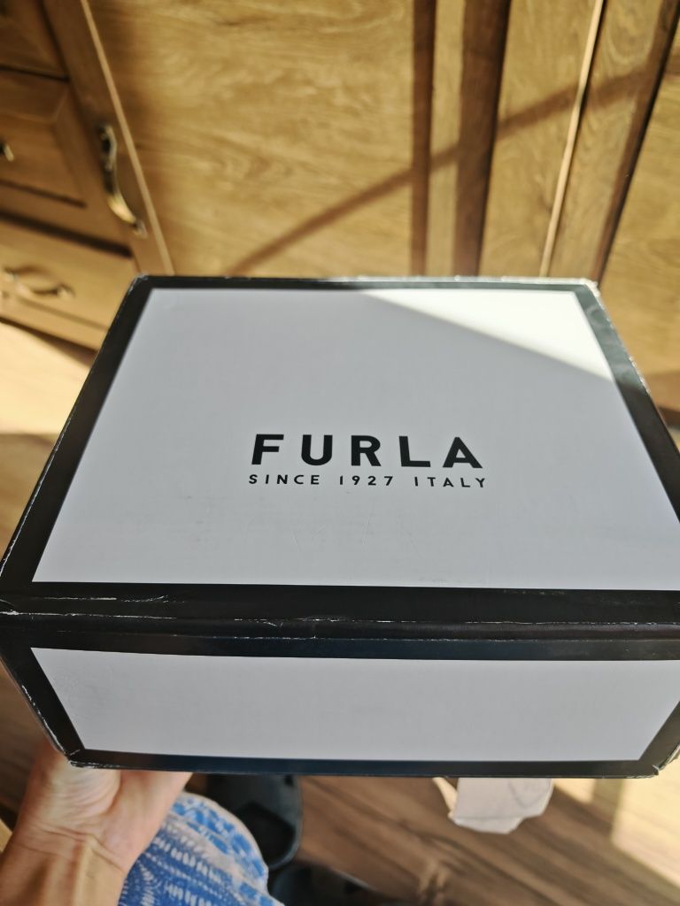 Дамска чанта Furla Sfera