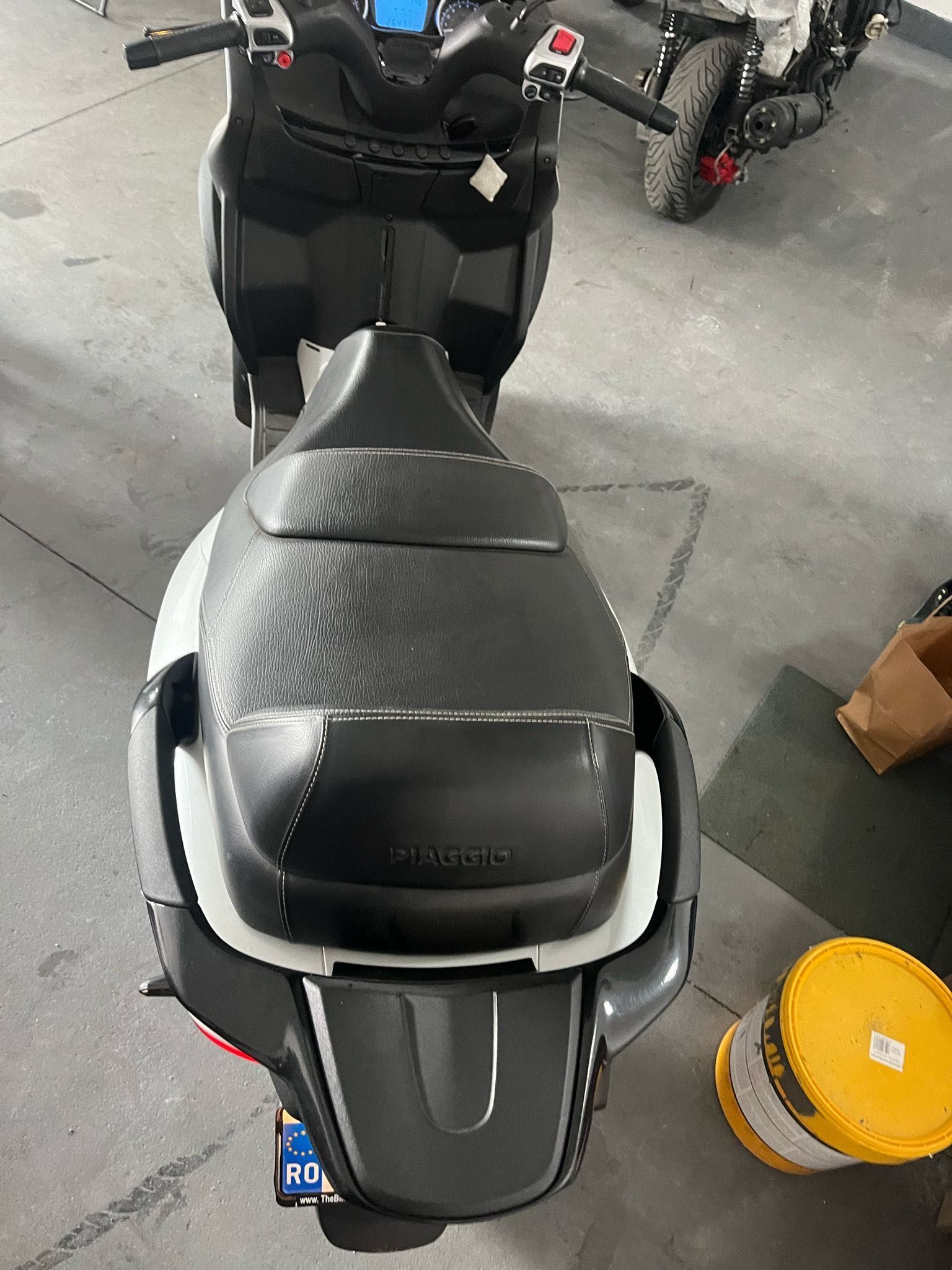 Piaggio MP3 500, Categorie permis B