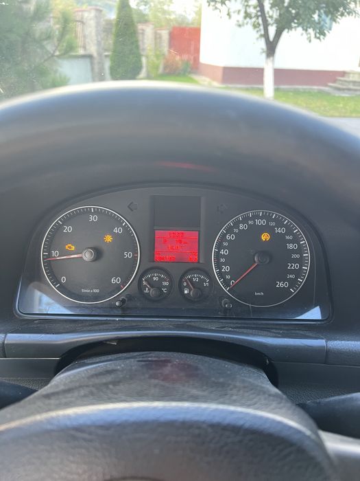 Volkswagen Touran 2.0 TDI 2004, motor bun, uzura conform varstei