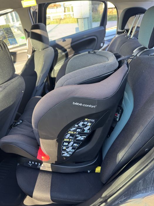 Scaun auto bebe confort ca si Nou de la 9 luni pana la 4 ani 9-18 kg