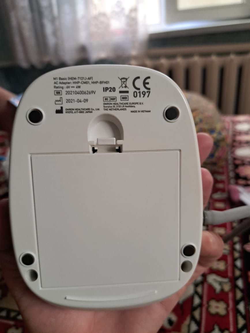 Продам омрон М1 classic