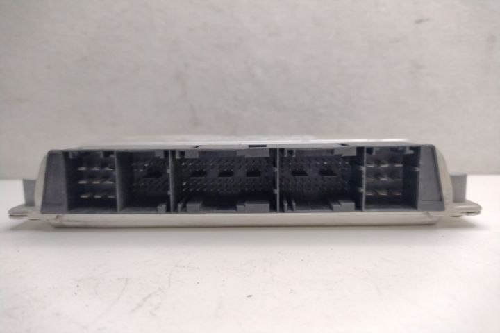 ECU Calculator Motor Bosch 0281010205 / 7786887 / 28RTE718 BMW Seria