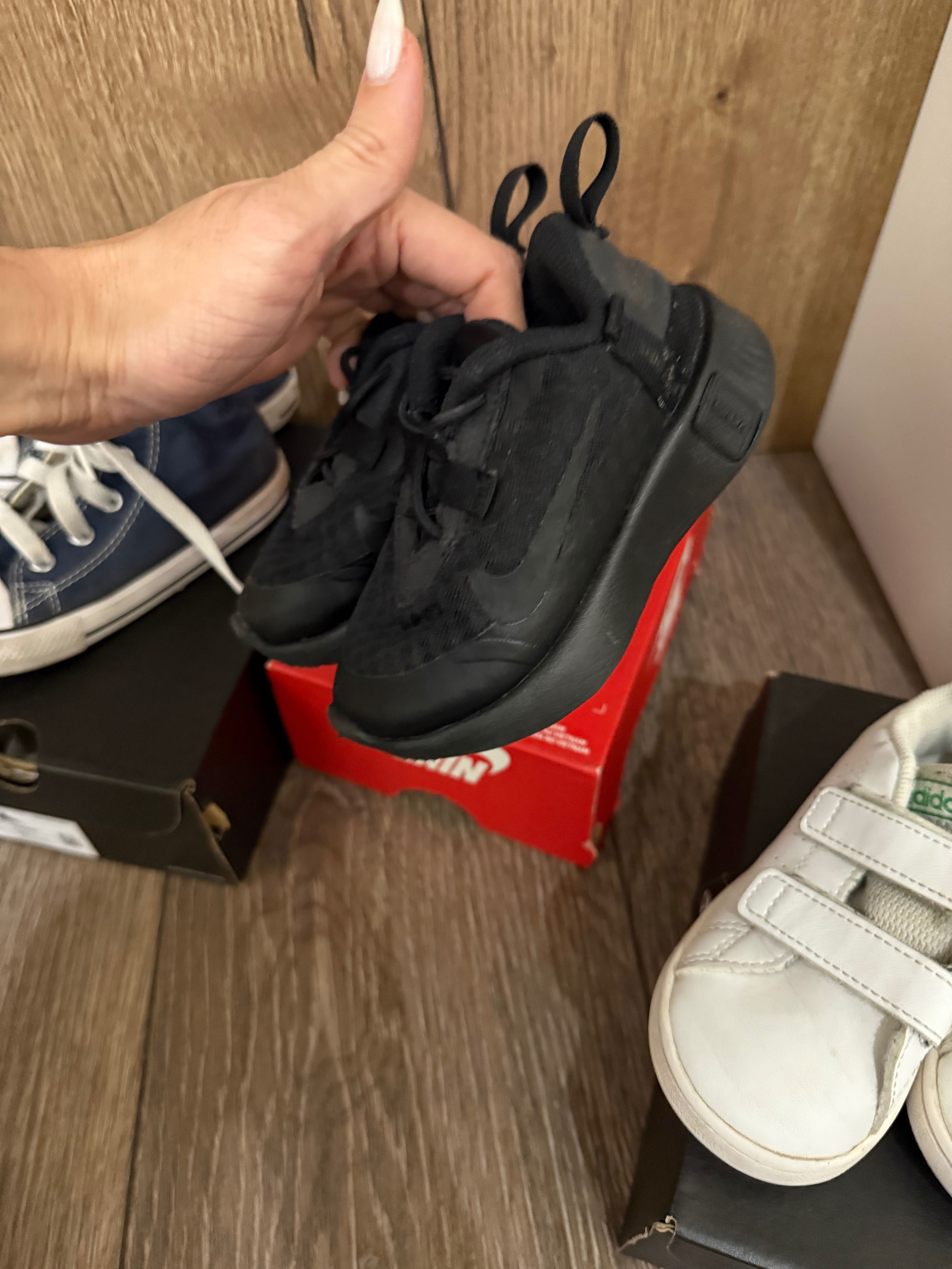 Детски обувки различни размери - Burberry, Adidas, Nike