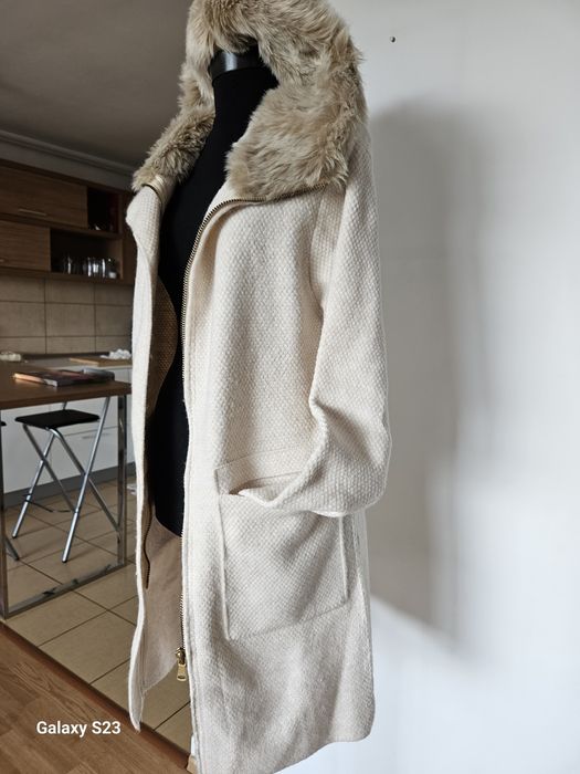 Haina Zara.250 lei