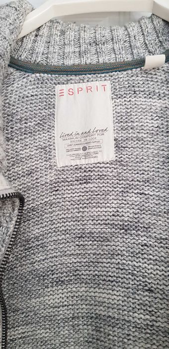 Продавам мъжки жилетки 100% памук