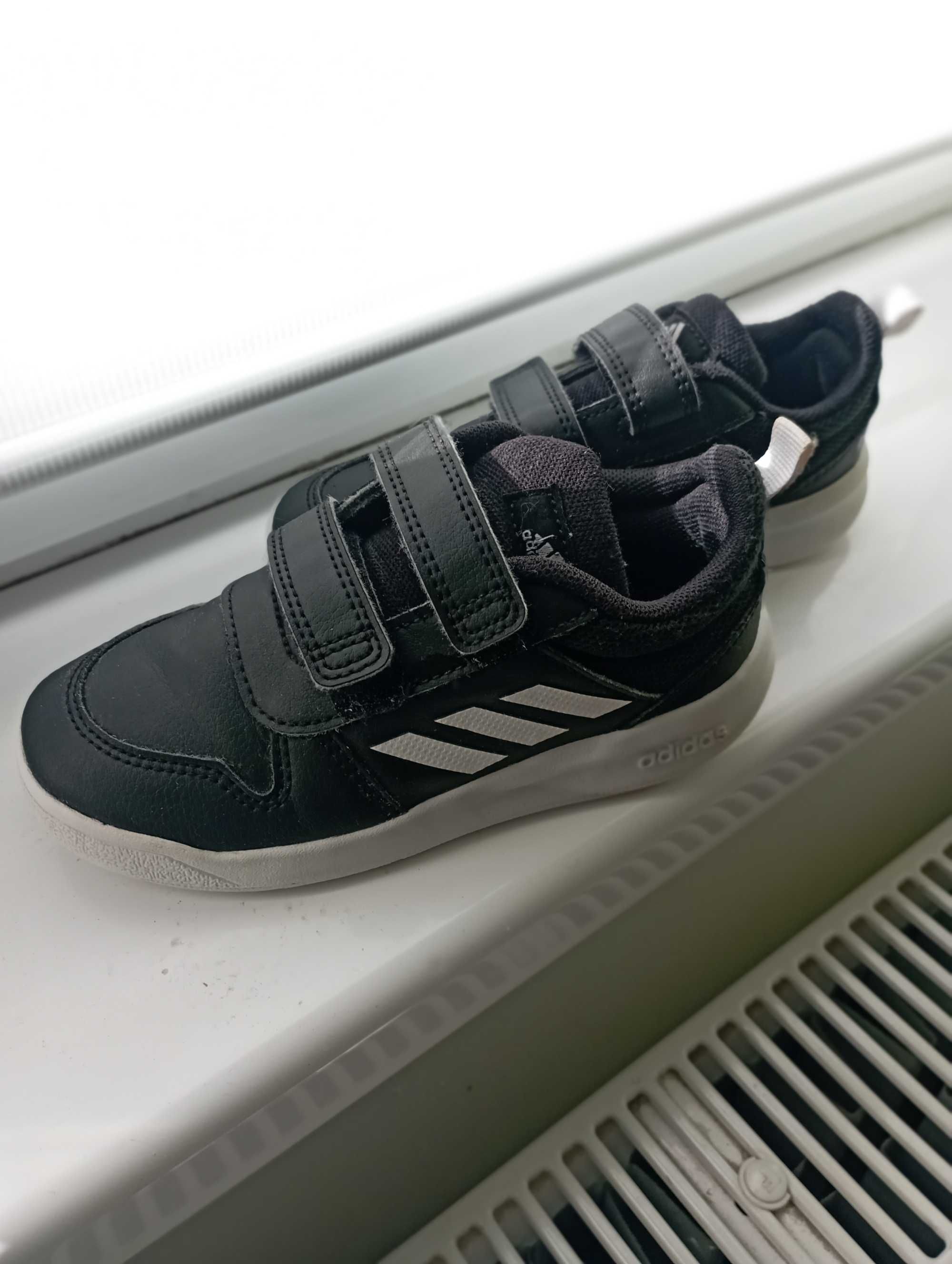 Adidași pentru copii Adidas mărimea 27