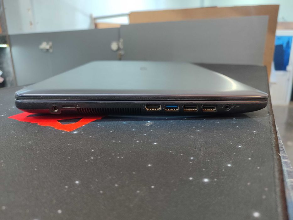 Ноутбук офисный Asus Vivobook