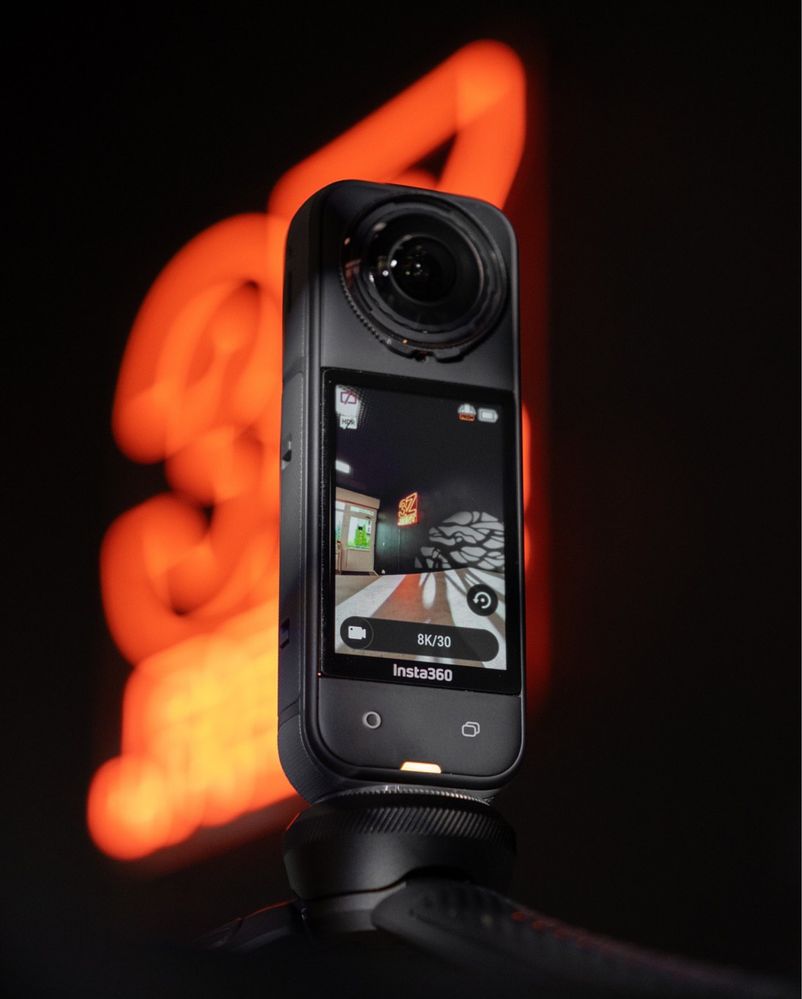 Экшн-камера Insta360 X5 | Insta360 Ace Pro 2