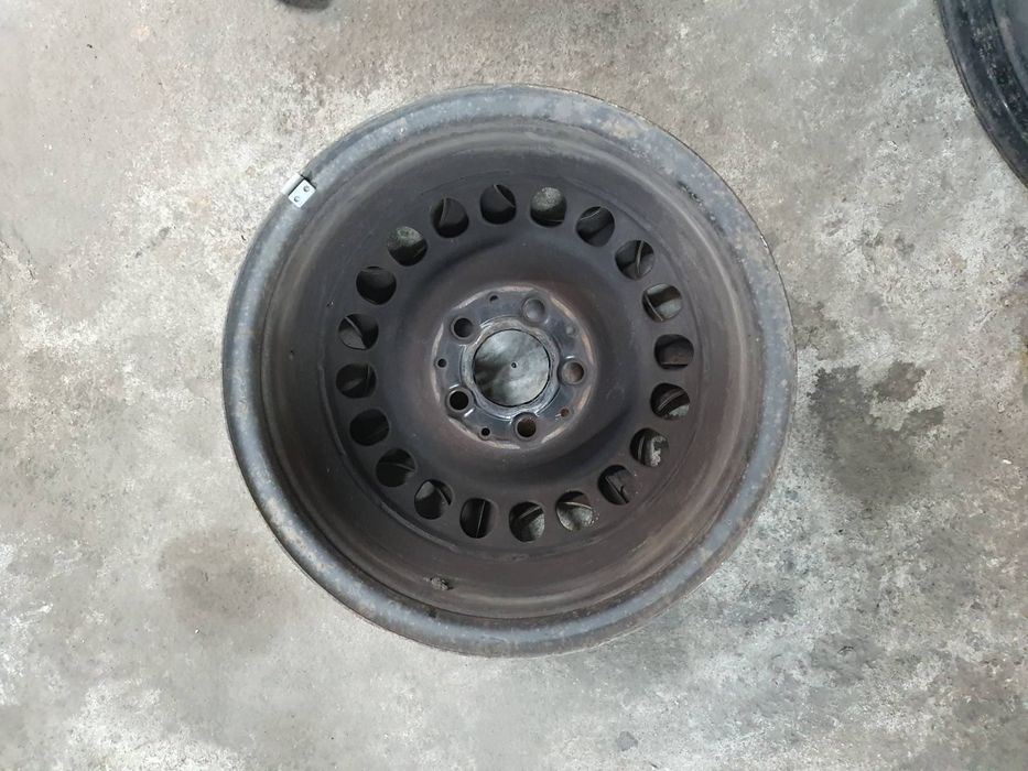 Джанти с оригинални тасове Mercedes 15 "