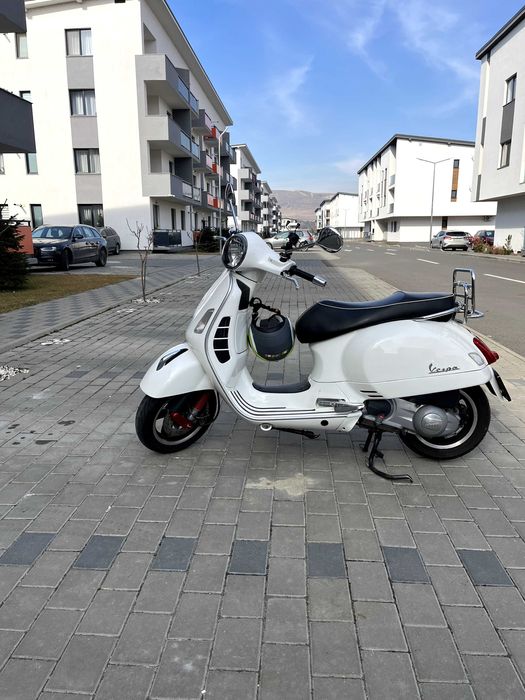 Vespa GTS 300 Super