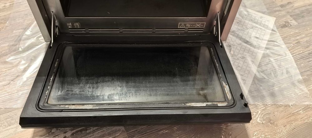 МУЛТИФУНКЦИОНАЛНА ФУРНА за вграждане  siemens