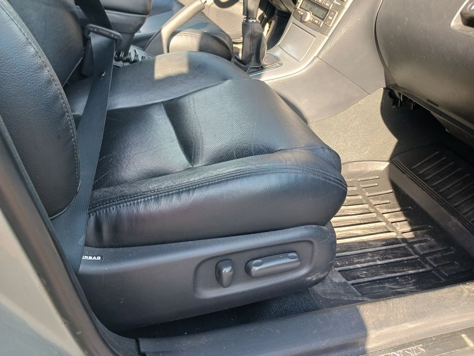 Toyota avensis t25 2.0 benzina