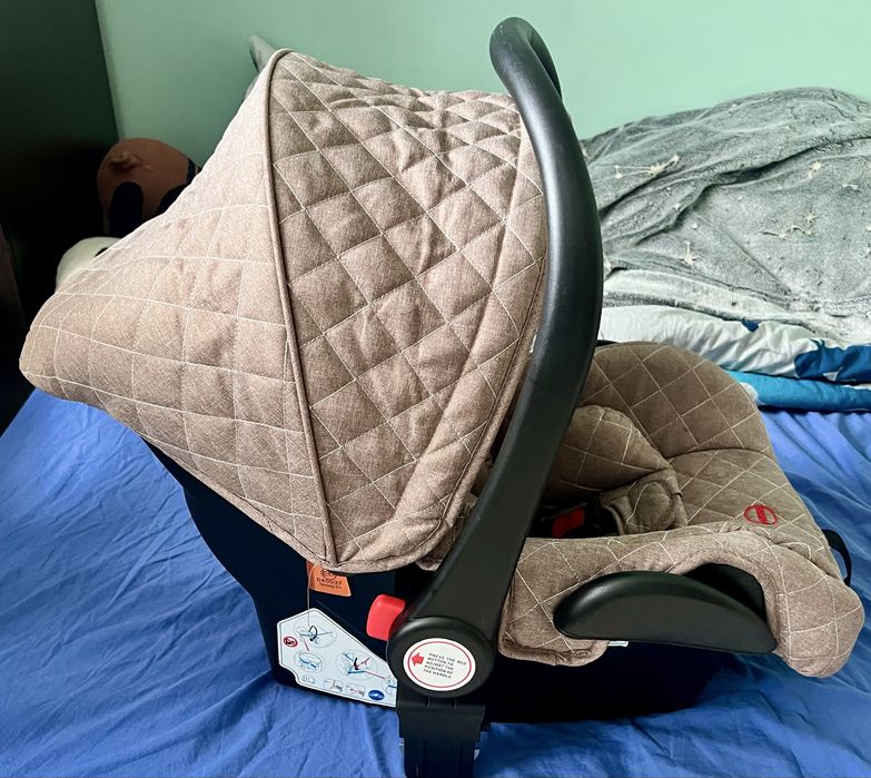 Бебешка количка комбиниран кош