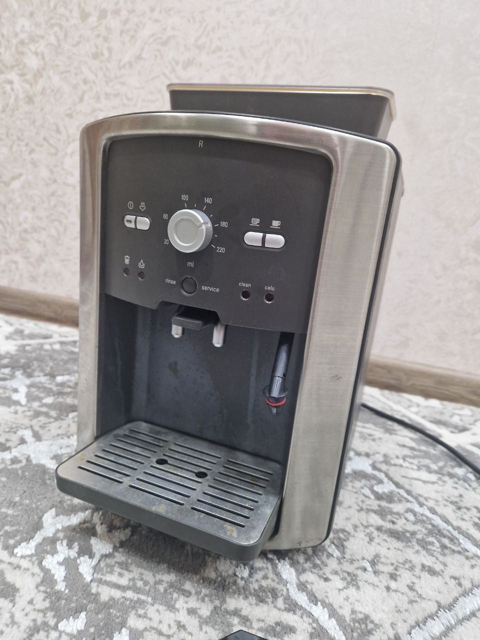 Продаётся кофемашина