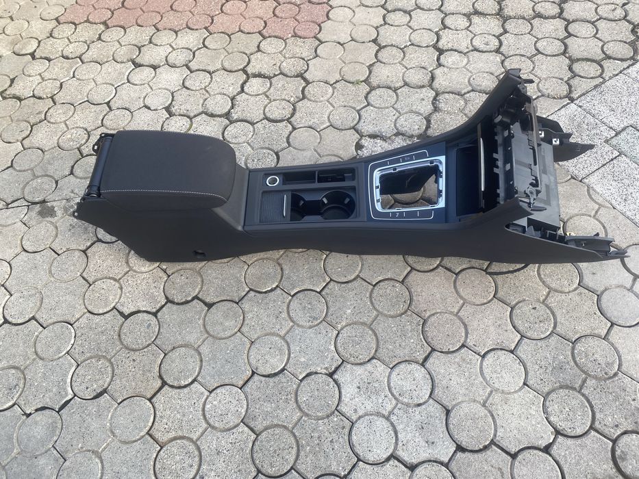 Cotiera VW golf 7