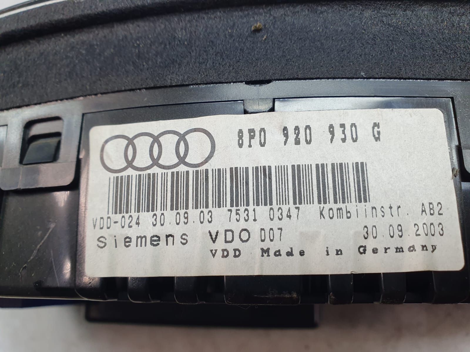 Ceasuri de bord 8p0920930g Audi A3 8P  [din 2003 pana  2005]