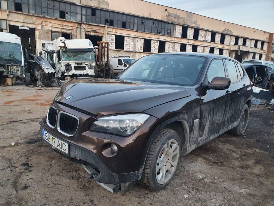 usa portiera fata spate motoras macara geam geamuri laterale BMW x1  motor 2.0 benzina dezmembrez