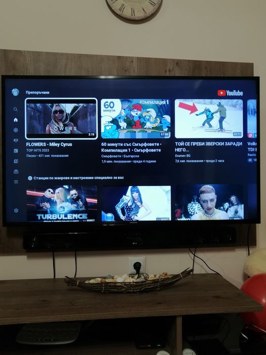 Като нов: SAMSUNG JU6000 48" UHD 4K Flat Smart TV JU6000