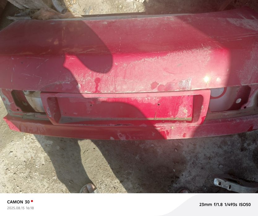 Крышка багажника audi 80