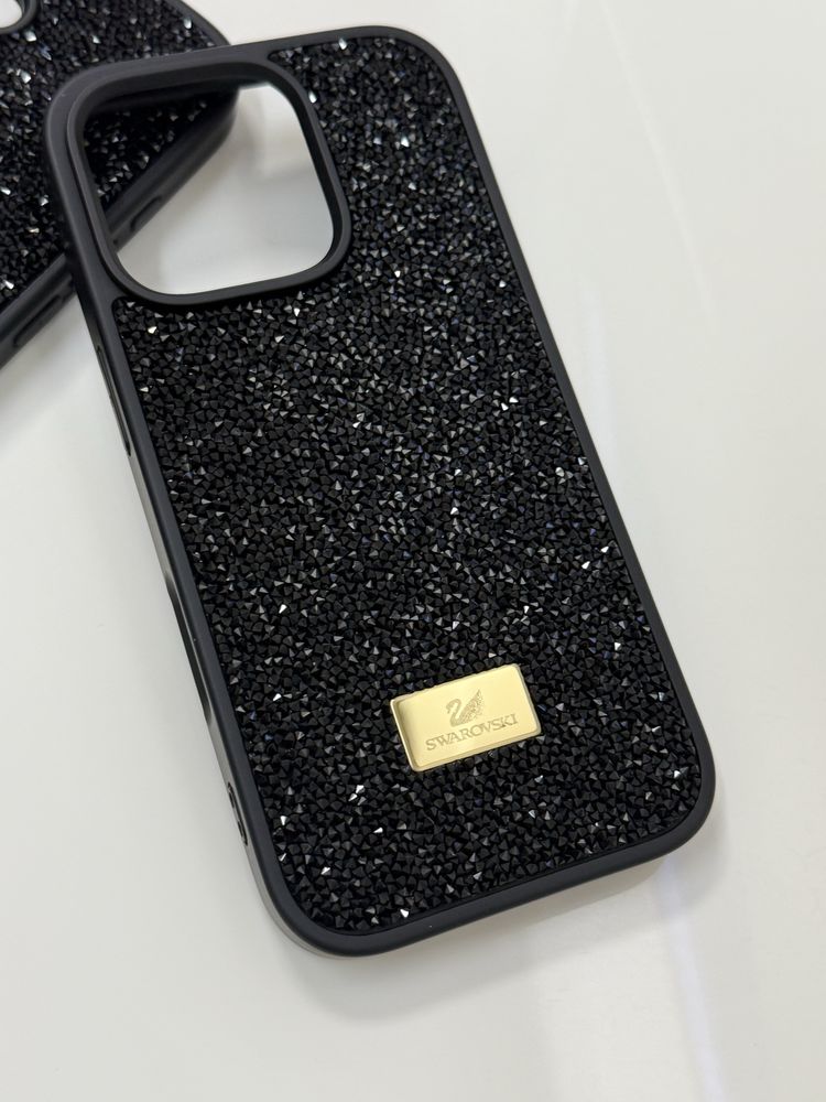 Swarovski кейс за iPhone 16/Pro/Pro Max