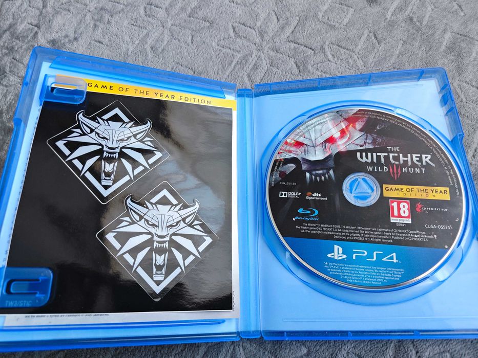 Продавам Witcher 3 GOTY PS4 PS5