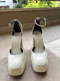 Обувки Zara
