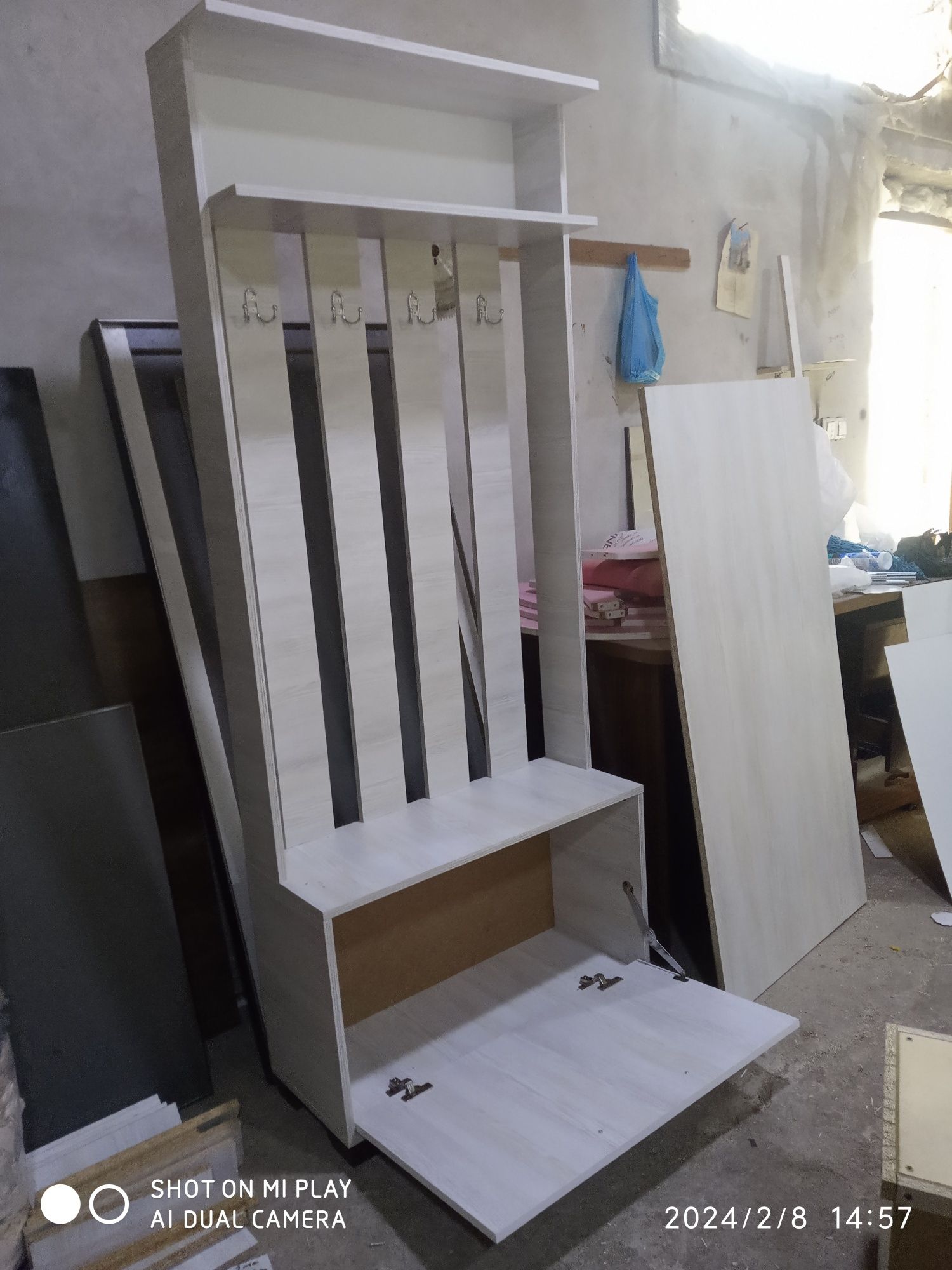 Мебель. для.прихожей..650.000.сум