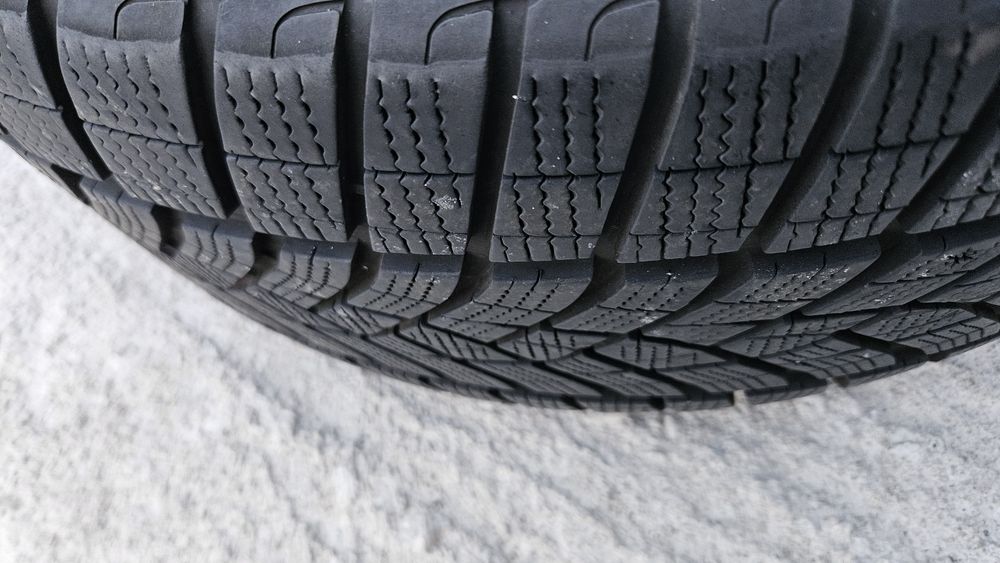 21 инча оригинални джанти със зимни гуми  Goodyear Audi Etron Q7 Q8