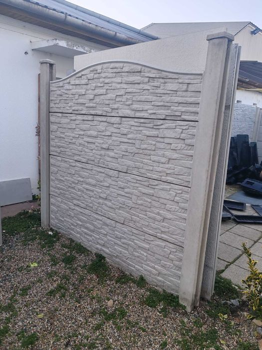 Garduri de beton