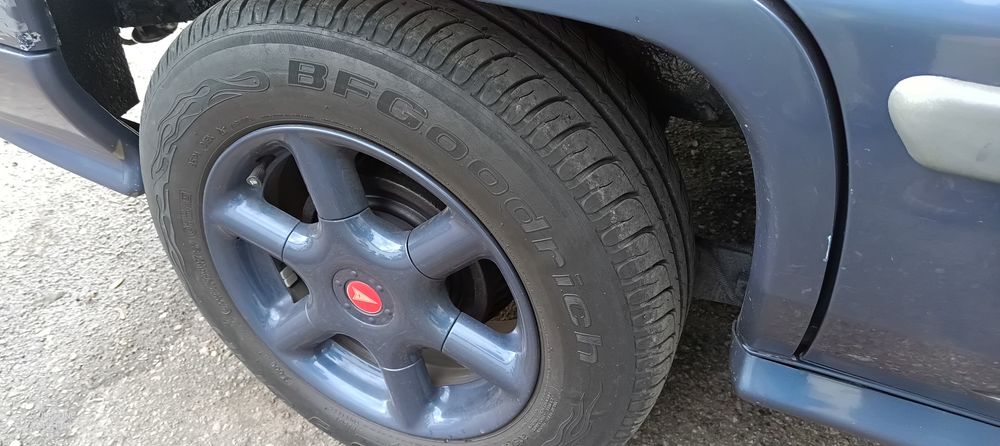 Мини-ван 6+1  отличен