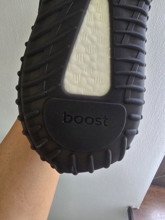Adidași Yezzy barbati