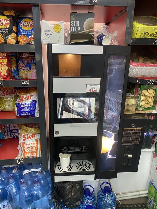 Magazin alimentar de vinzare