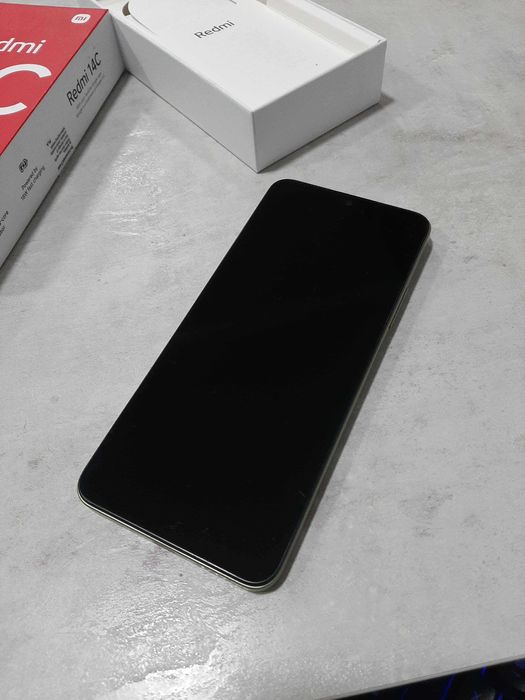 Redmi 14 C, 256GB 8GM RAM